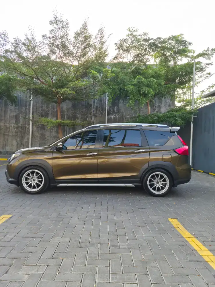 Suzuki XL7 AT 2024 Brave Khaki