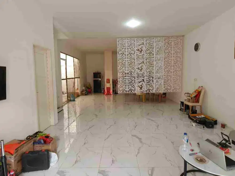 Dijual Harga Di Bawah Pasaran Villa Merci Volendam Tipe Feron