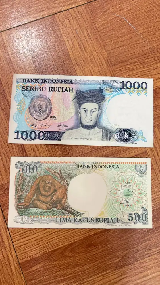 Uang kuno 1000 dan 500
