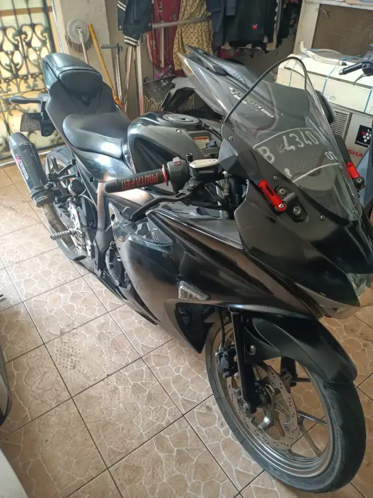 GSX R...tinggal gas no PRrrr mulus
