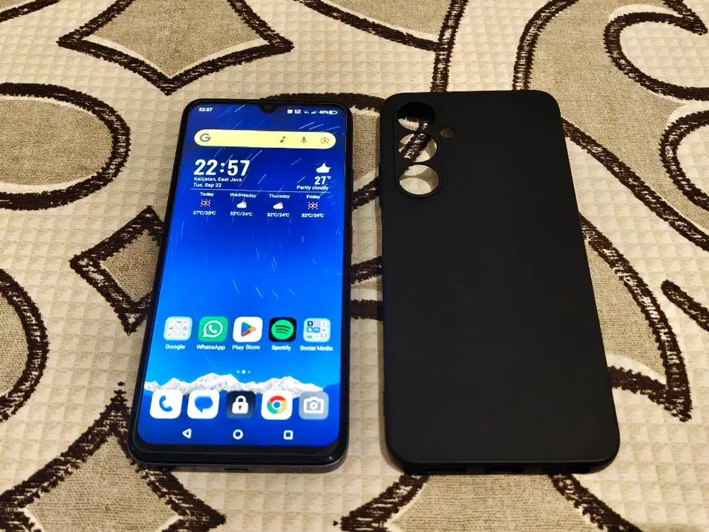 ZTE Nubia V80 Max 8/128GB Black Fullset Second Like New Gan