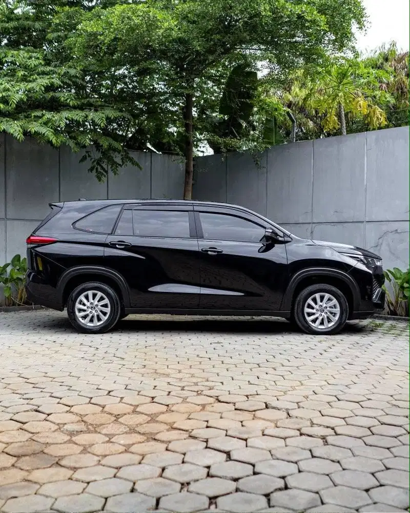 Innova Zenix G 2.0 2023 Matic