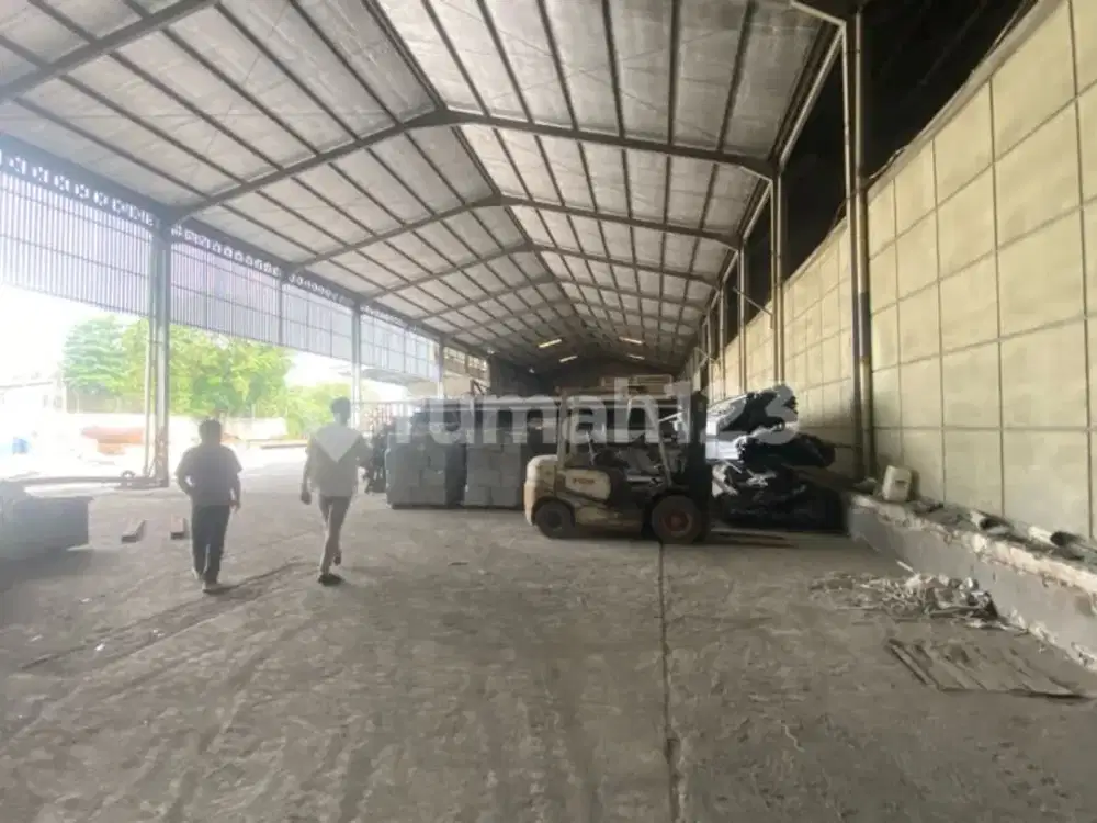 Ex Pabrik di Cikupa Dekat ke Tol Balaraja Timur Cocok Buat Gudang
