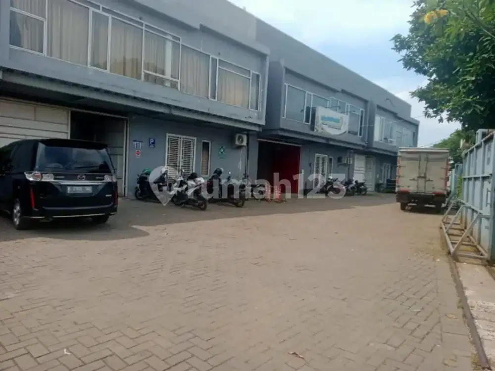 Gudang bagus di kawasan manis bitung dekat dengan tol