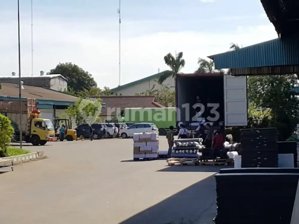 Ex Pabrik Di Karawang Harga Dibawah Njop Bangunan Bagus