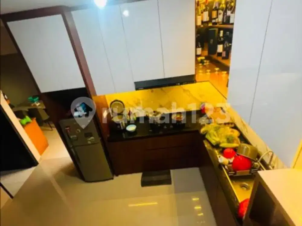 Rumah Bagus di Taman Royal 3 Furnished Siap Huni