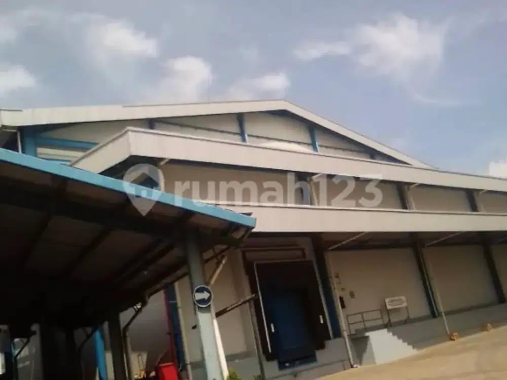 Gudang Bagus di Rorotan Ada Loading Dock, Siap Pakai