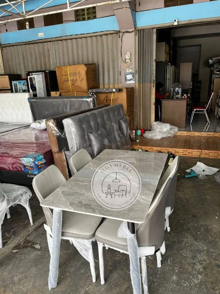 READY MEJA MAKAN MARMER 4 KURSI TERMURAH SALE