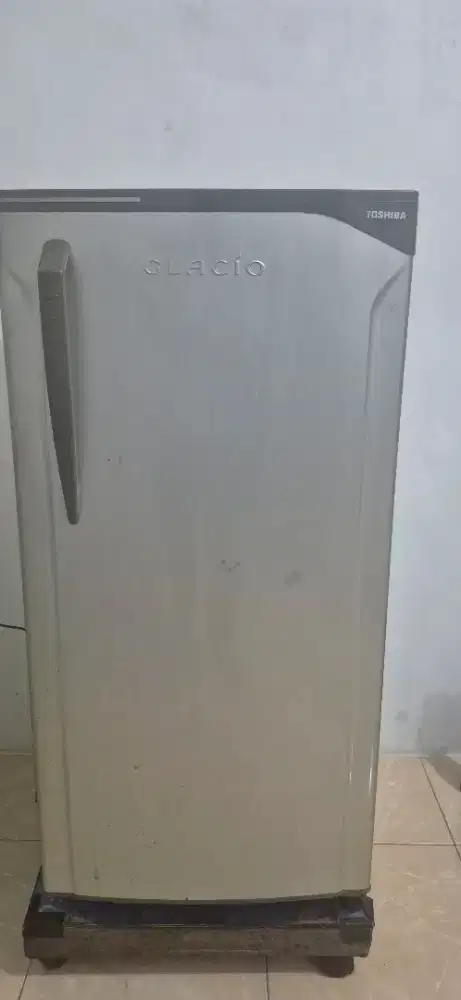 Kulkas Toshiba Glacio