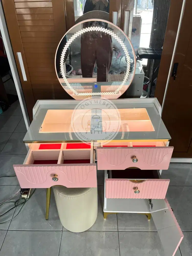 READY MEJA RIAS IMPORT PINK LAMPU LED TERMURAH SALE