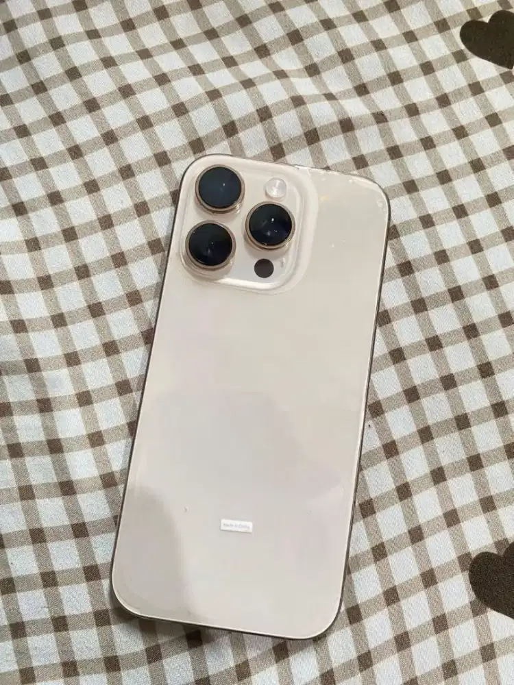 For sale iphone 16pro 128gb dessert titanium ori ibox