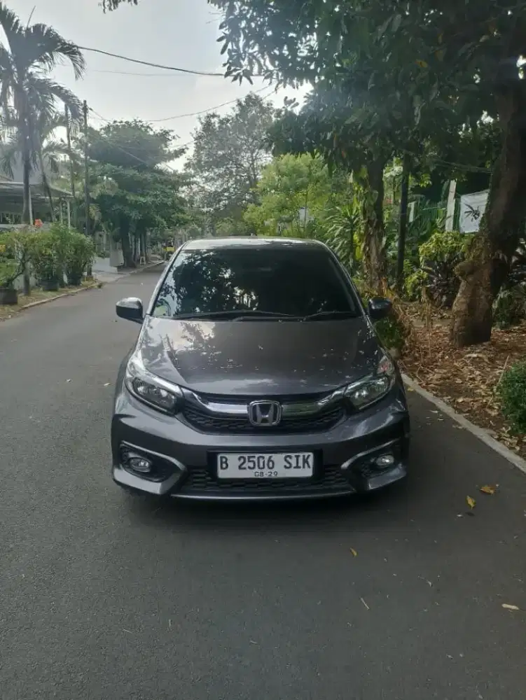 Dijual honda brio e matic 2019