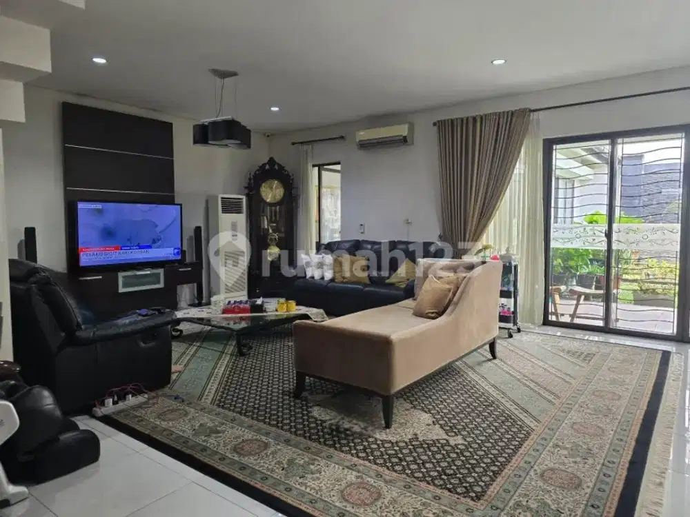 Dijual Rumah Kondisi Rapi & Asri di Virginia Lagoon Bsd