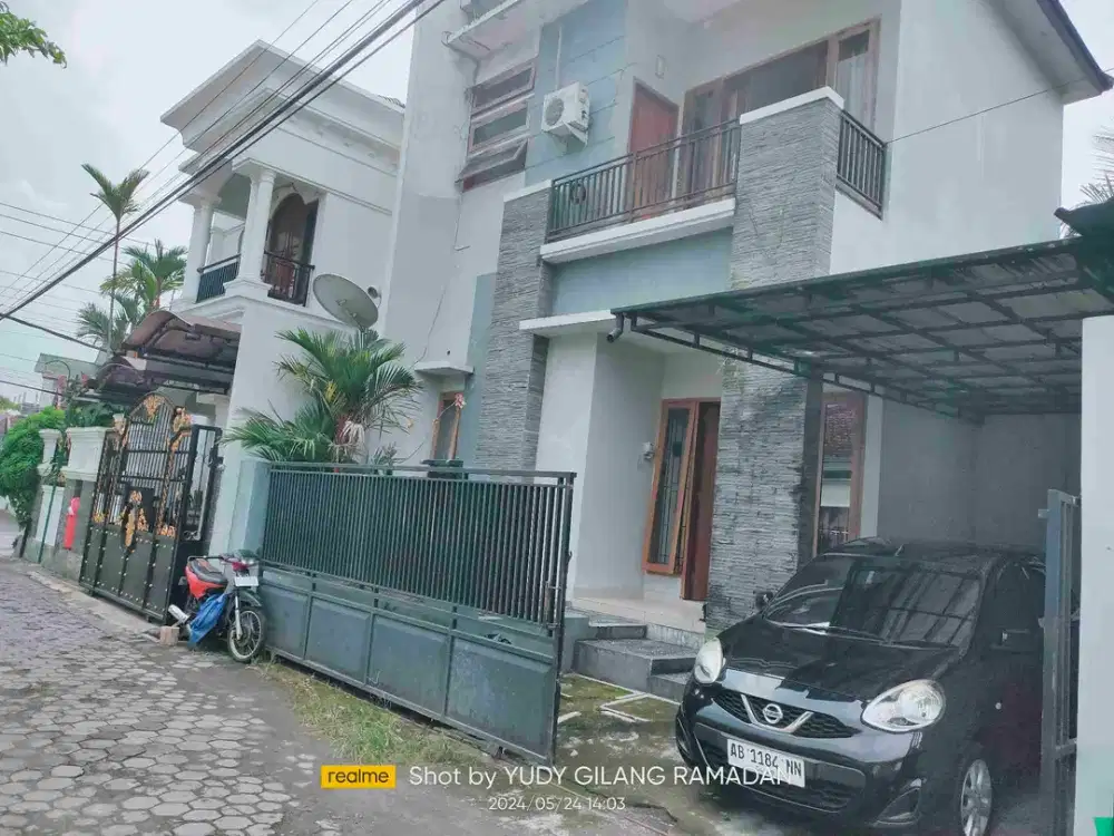Dikontrakkan Rumah 2lantai Seputaran Ambarukmo Plaza dan kampus UIN SUKA