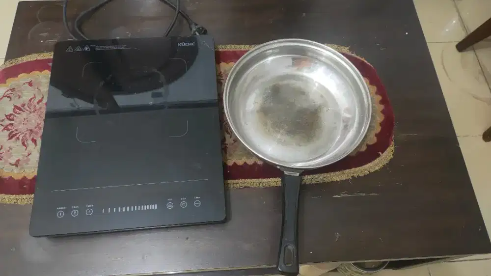 Kompor Listrik/Induksi Kuche K-178 (1 Tungku) + Wajan Stainless