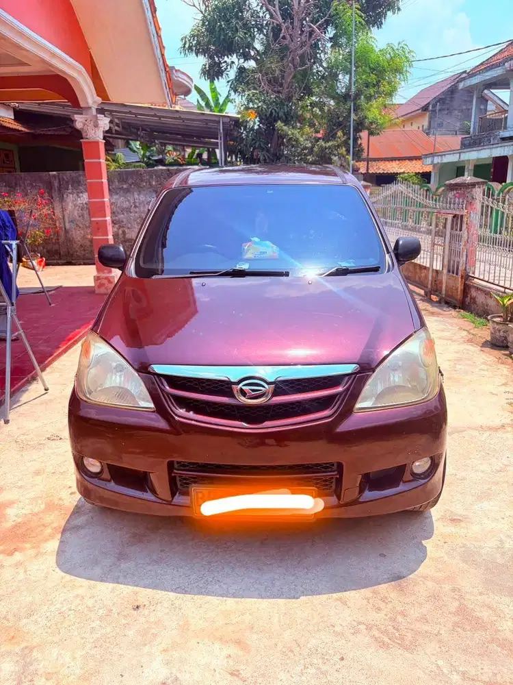 DIJUAL CEPAT MOBIL XENIA XI 2010