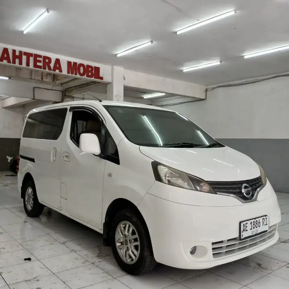 Nissan Evalia 1.5 XV manual 2014