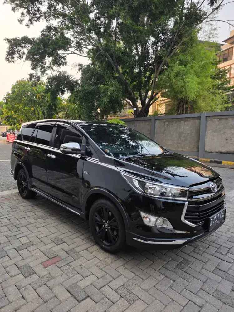 Innova Reborn 2016 V AT full upgrade type Venturer exterior interior