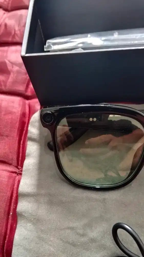 Kamera kaca mata dari peje