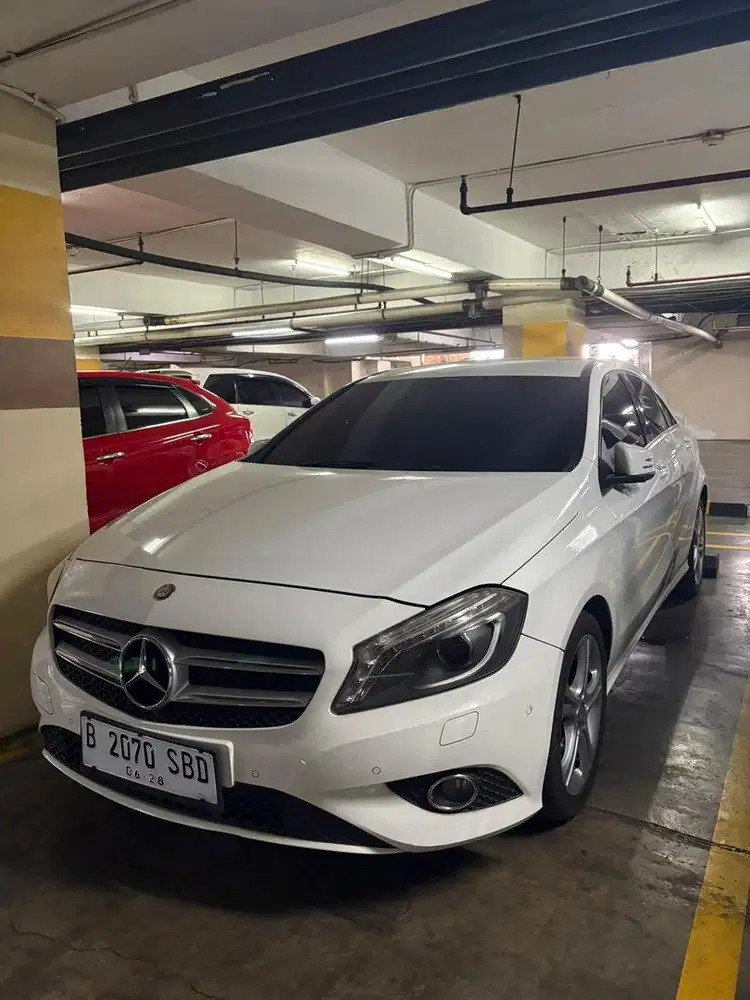 Mercedes Benz A 200 Urban Hatchback