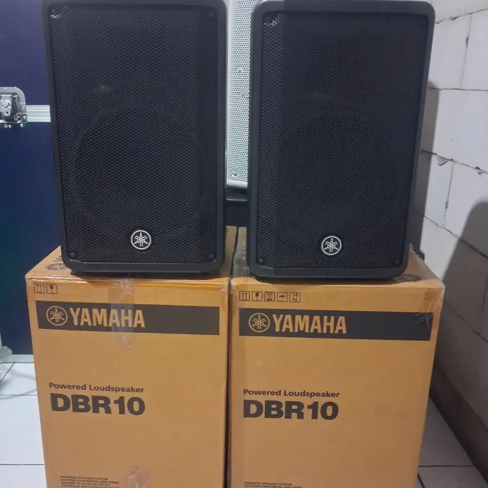 Speaker aktif yamaha dbr10