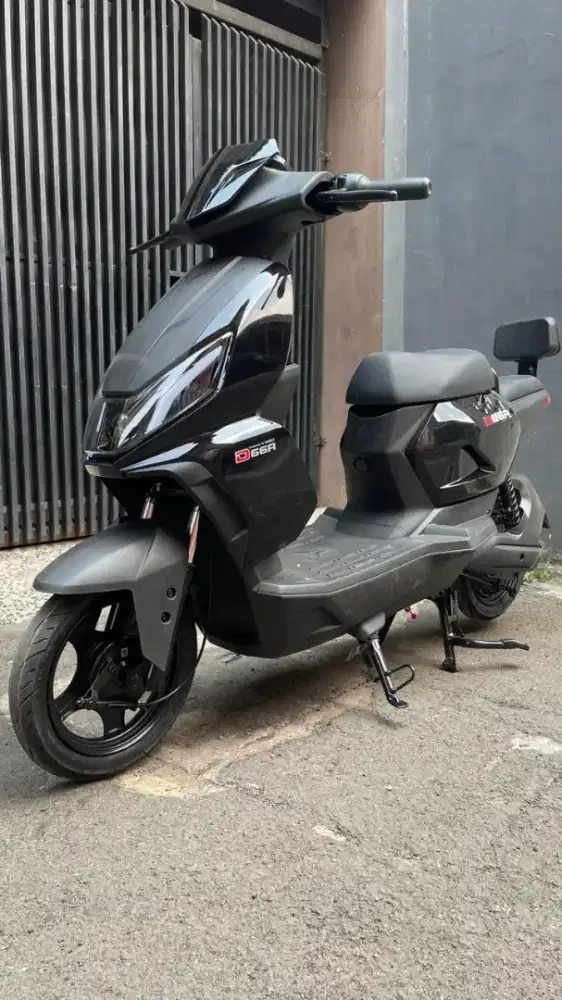 Sepeda listrik Uwinfly D66A Hitam Terbaru