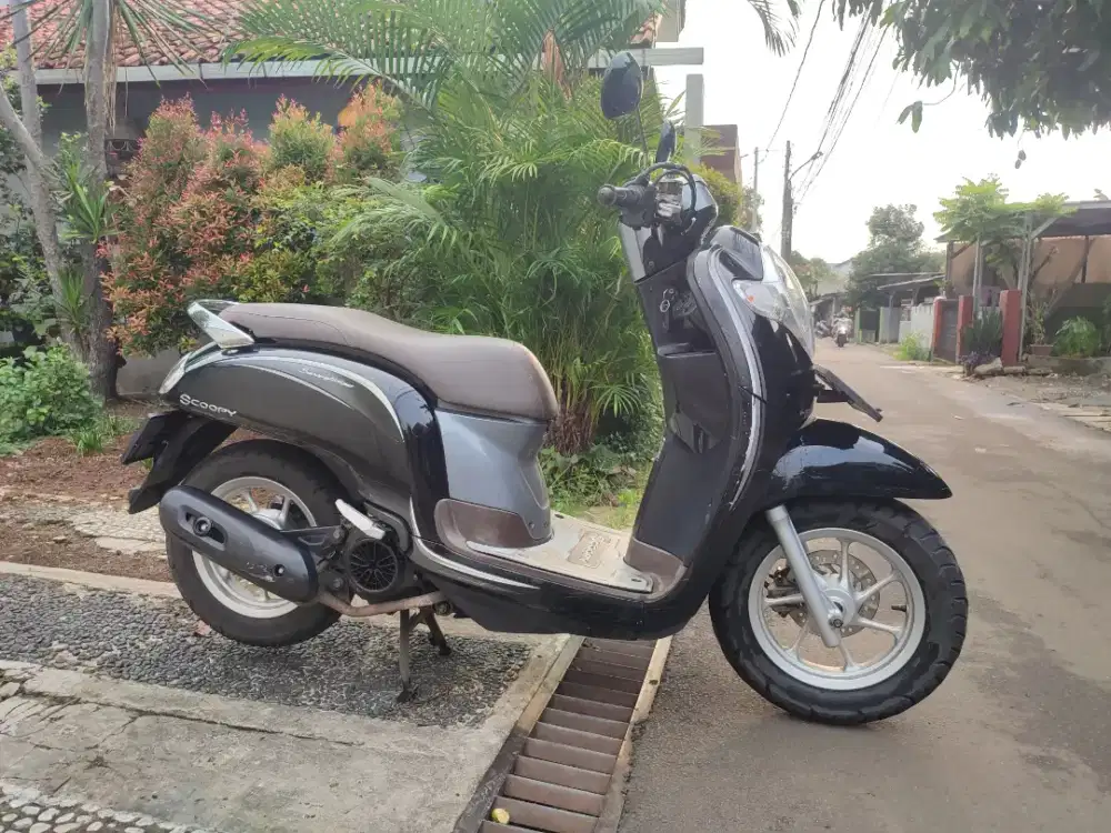 HONDA SCOOPY STYLISH TAHUN 2018 BAGUS MANTAP