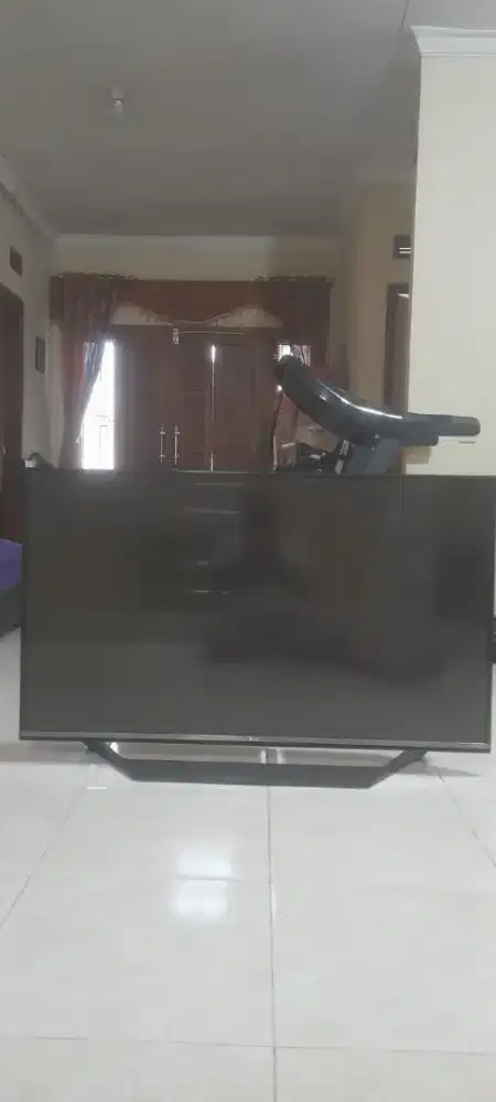 Di jual TV LG 50 Inch siap pakai ... beli dari baru