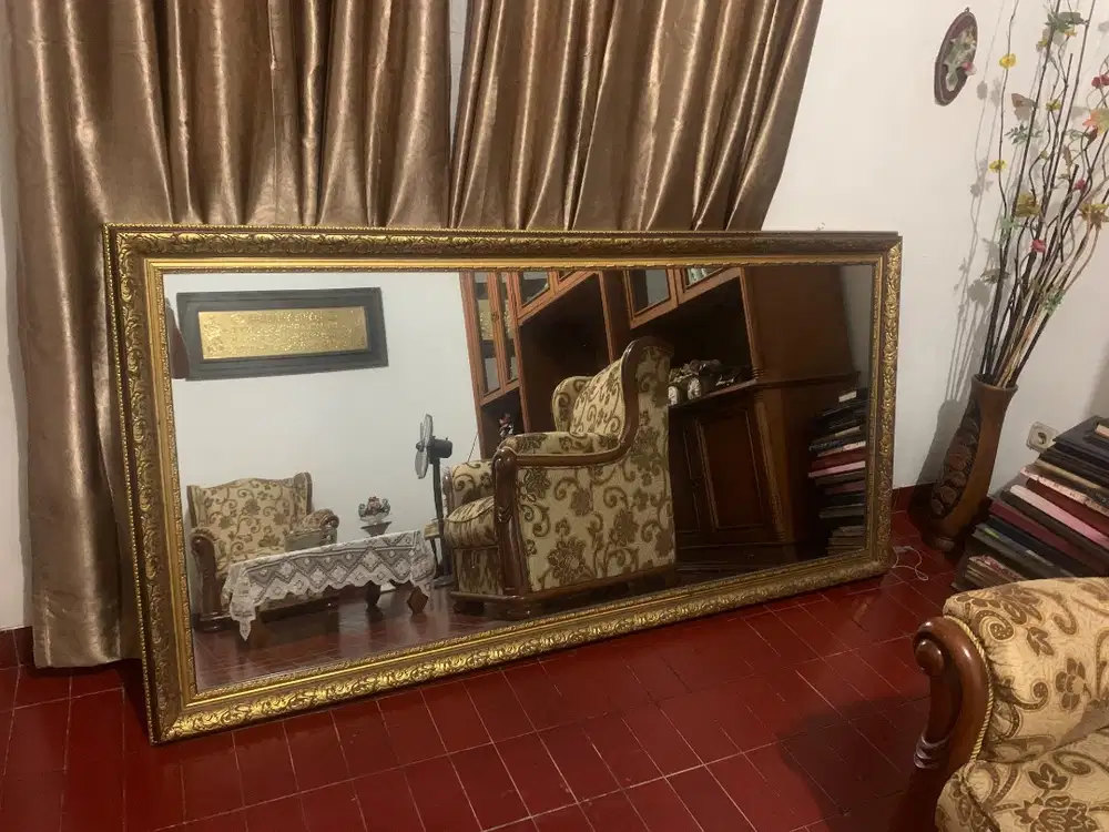 Cermin dinding bingkai mewah