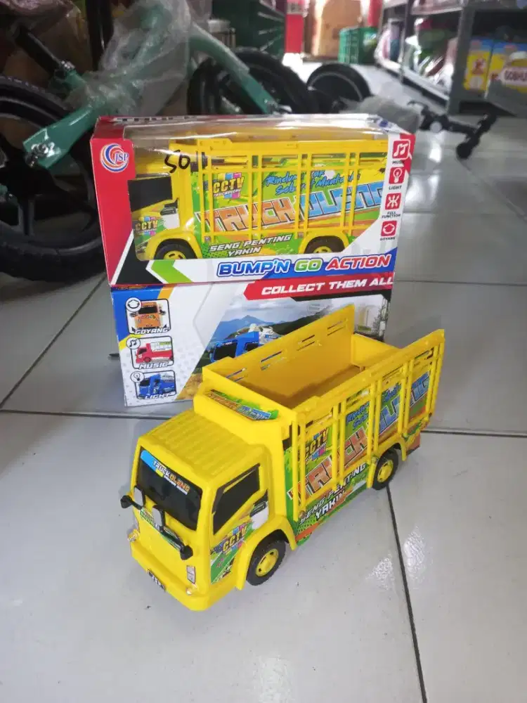 Mainan Anak Truk Oleng Baterai