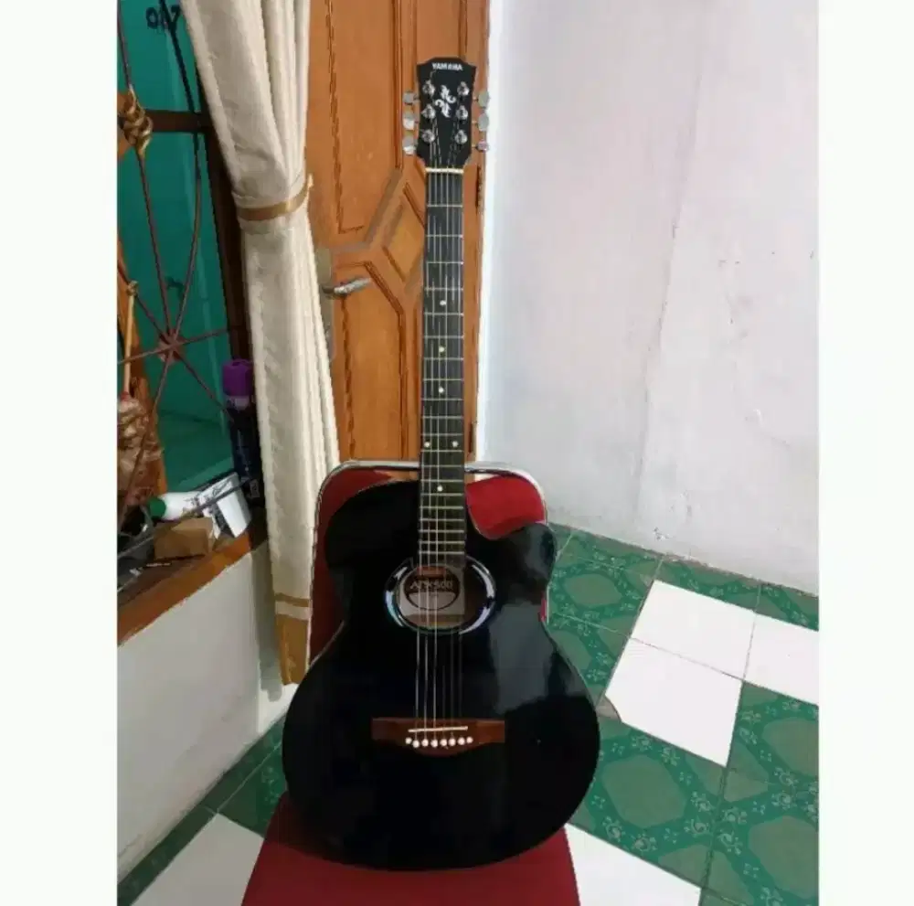 gitar apx 500 baru beli