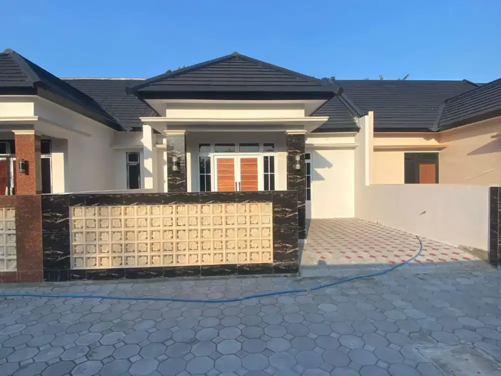 RUMAH 117 M² DI POTORONO CUMA Rp650 JUTA, BONUS PAGAR & CANOPY