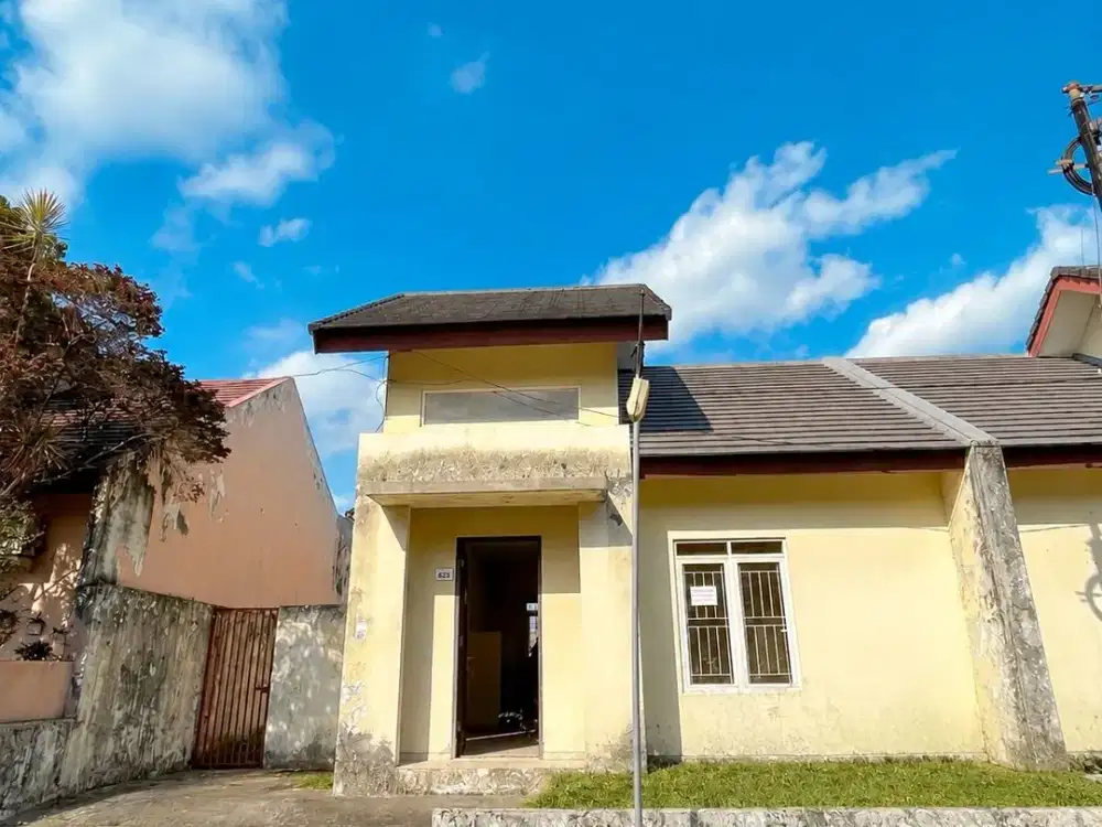 Rumah di Pagutan dekat Rumah sakit Provinsi