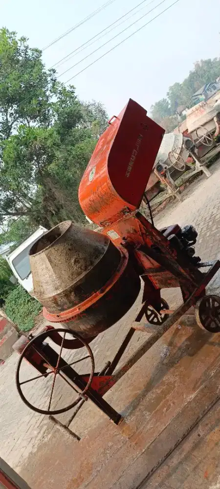 Molen Hercules dan mesin