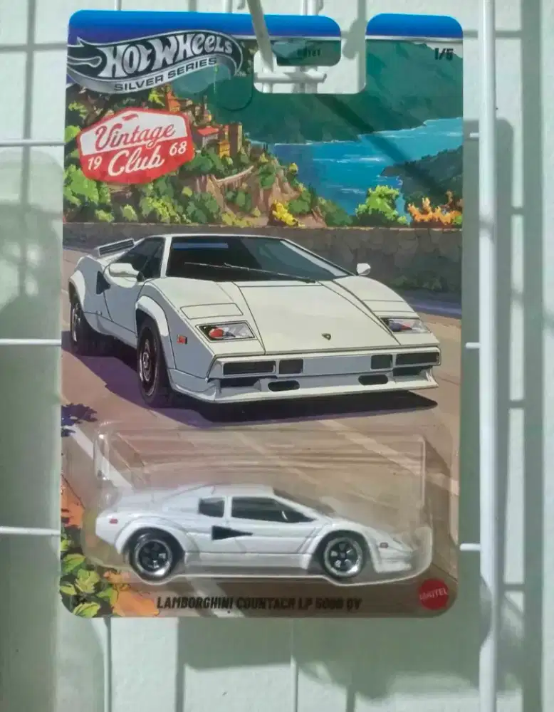 WTS Hot Wheels Vintage Club Lamborghini Countach LP 5000 QV Putih