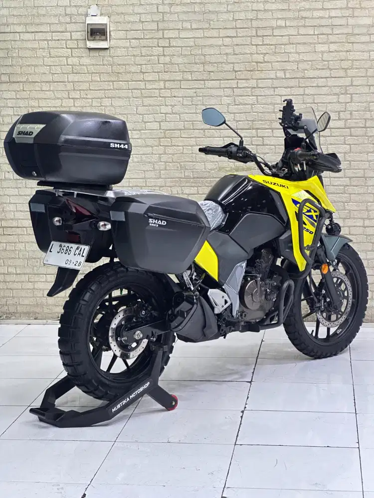 GRADE A‼️ SUZUKI VSTROM 250 TH 2023 NOPOL L SBY ODO 7RB MULUS NOMINUS