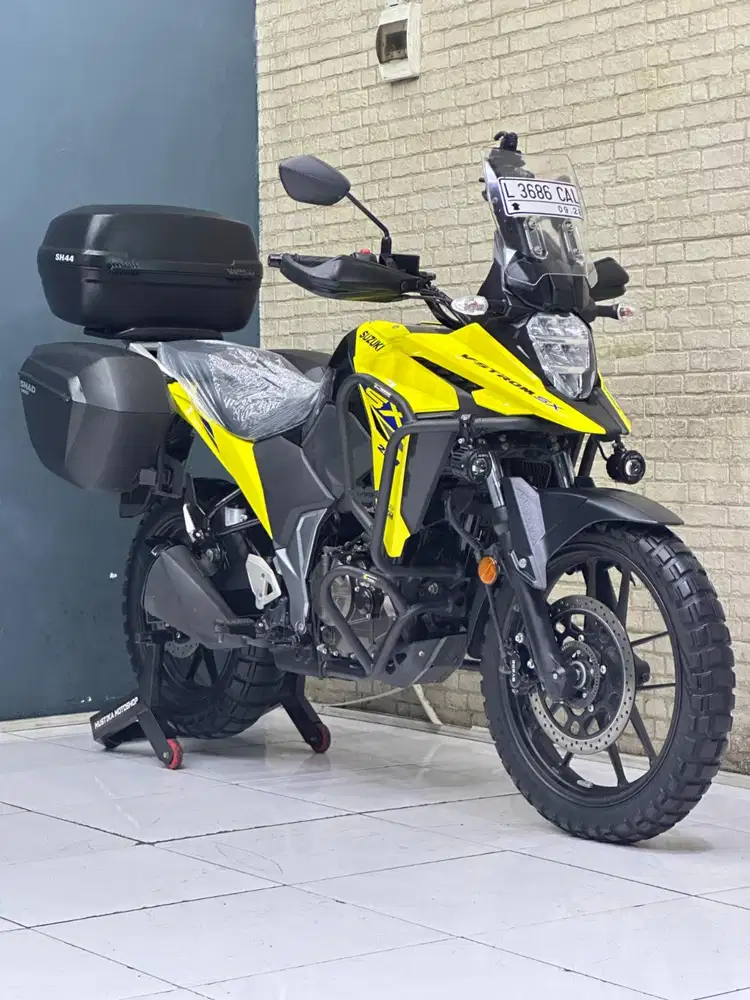 GRADE A‼️ SUZUKI VSTROM 250 TH 2023 NOPOL L SBY ODO 7RB MULUS NOMINUS
