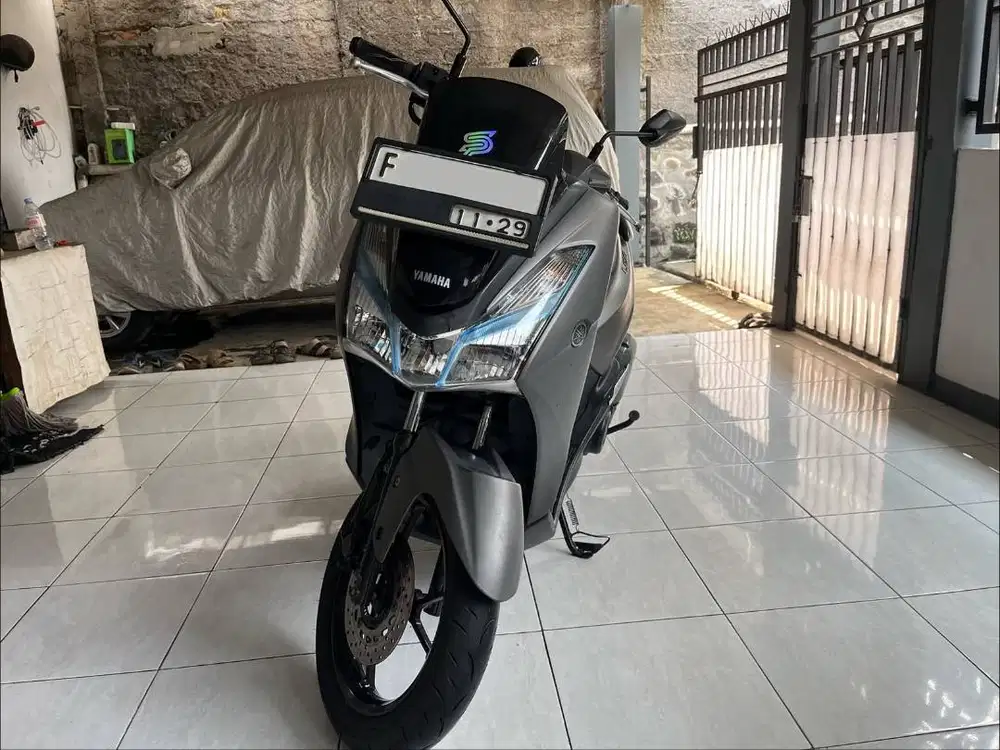 Yamaha Lexi 2019 abu abu