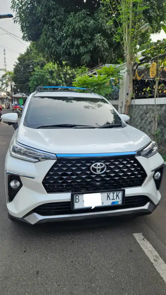 Veloz Q 2023 matic terawat tangan pertama dari baru