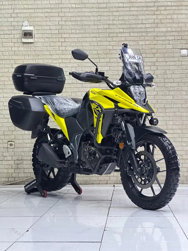 UNIT SIMPANAN‼️SUZUKI V STROM 250 TH 2023 SUPER MULUS SIAP TOURING