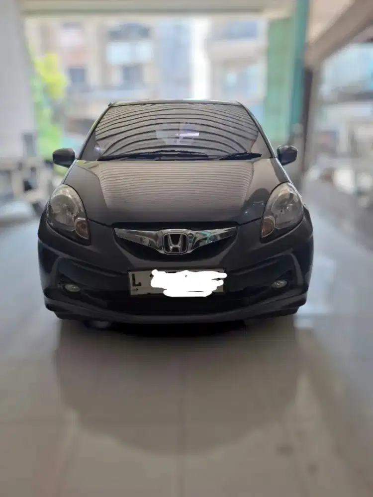 Honda Brio 2014 E manual Grey kondisi ISTIMEWA