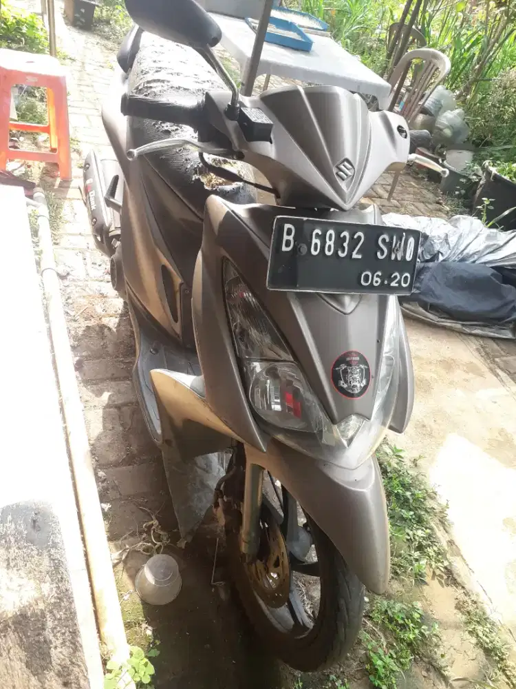 DIJUAL SUZUKI SKYDRIVE 2010