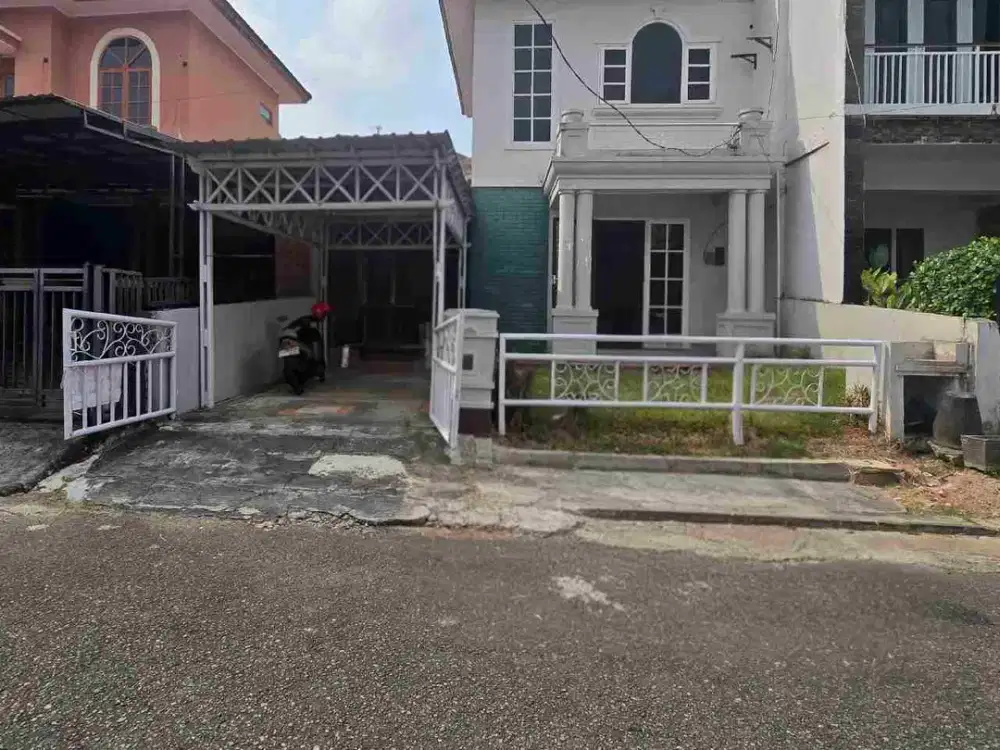 Rumah 2 Lantai Minimalis Modern di Cluster Elit & Super Strategis!