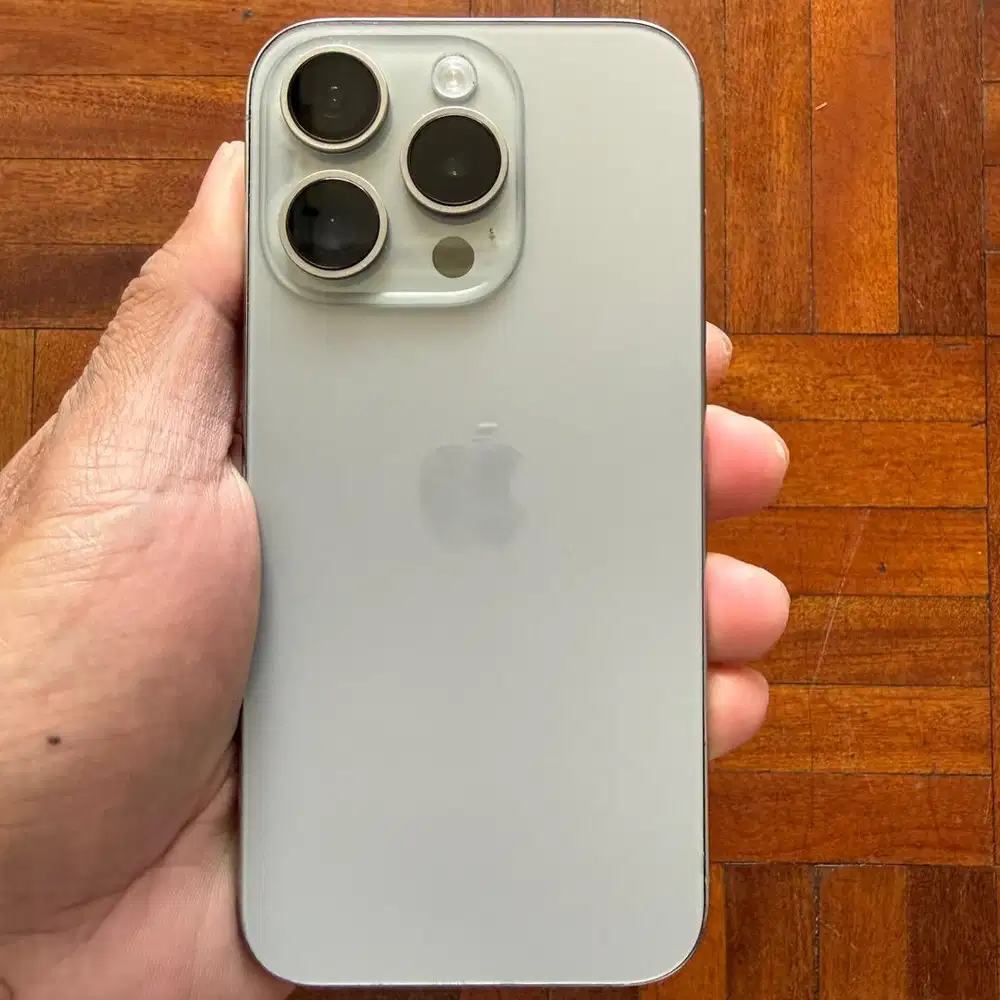 iPhone 15 Pro 128GB Natural Titanium BH 87% IMEI Terdaftar Beacukai