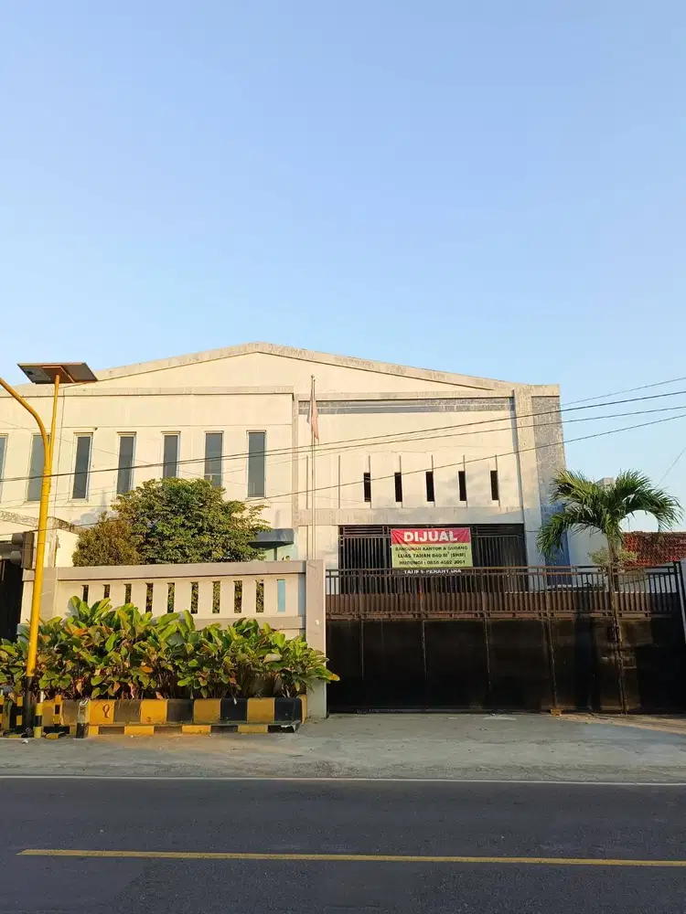 DIJUAL GUDANG + KANTOR SIAP PAKAI - PINGGIR JALAN RAYA UTAMA