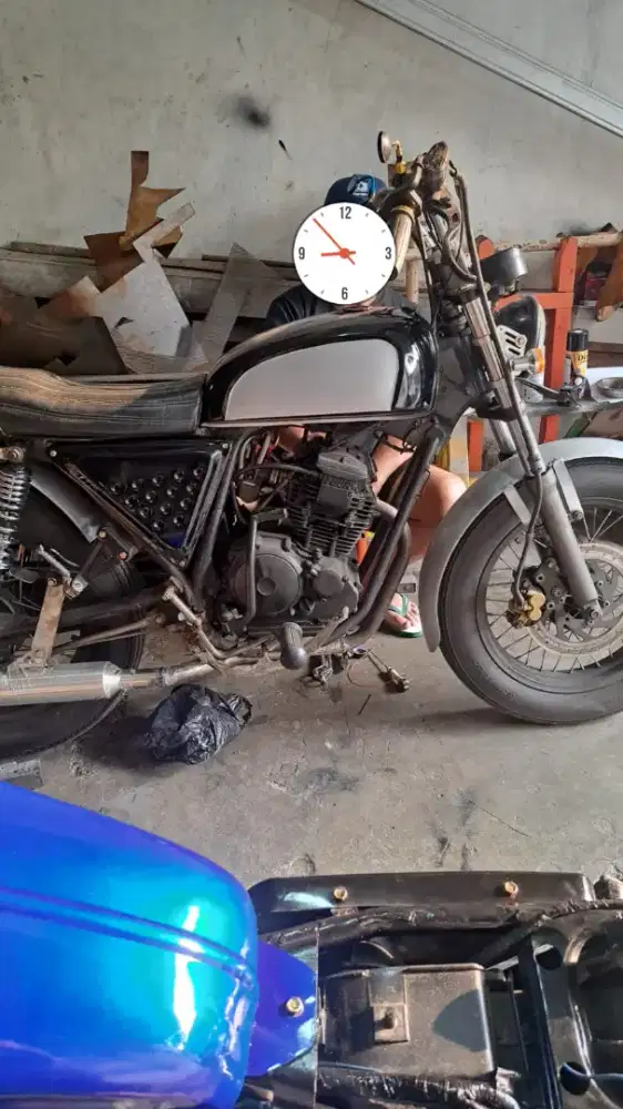Custom Basic Scorpio