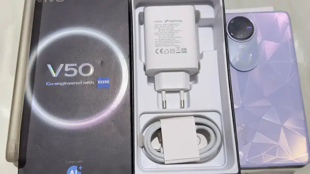 Vivo v50 12/256 gb 5g fullset mulus no minus