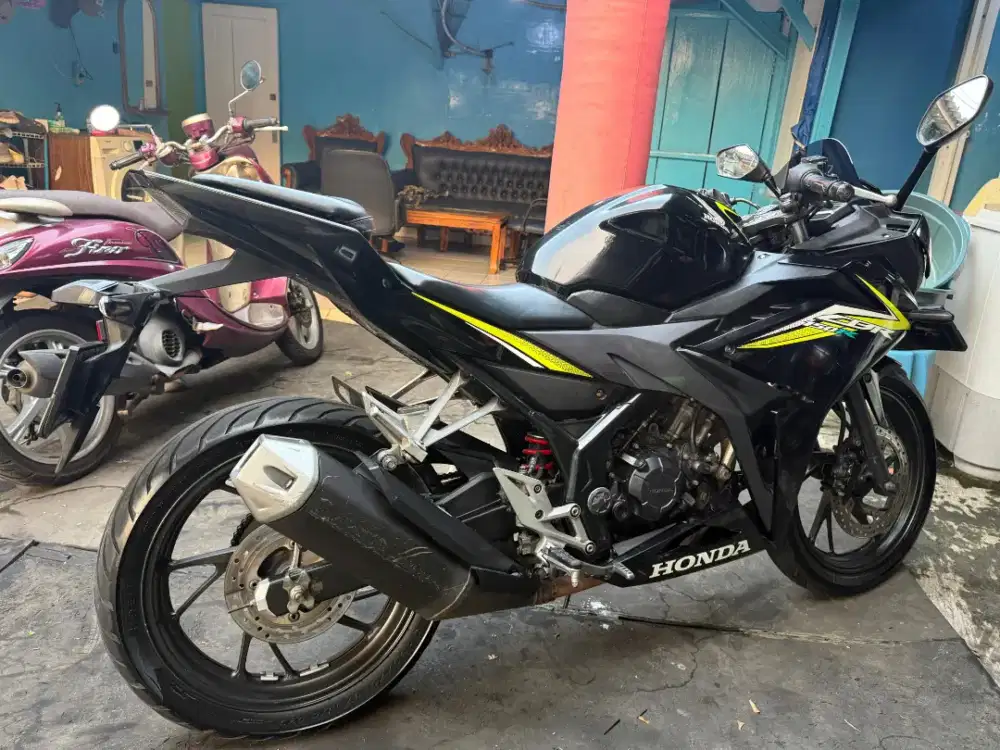 DiJual CBR 150cc Tahun 2016