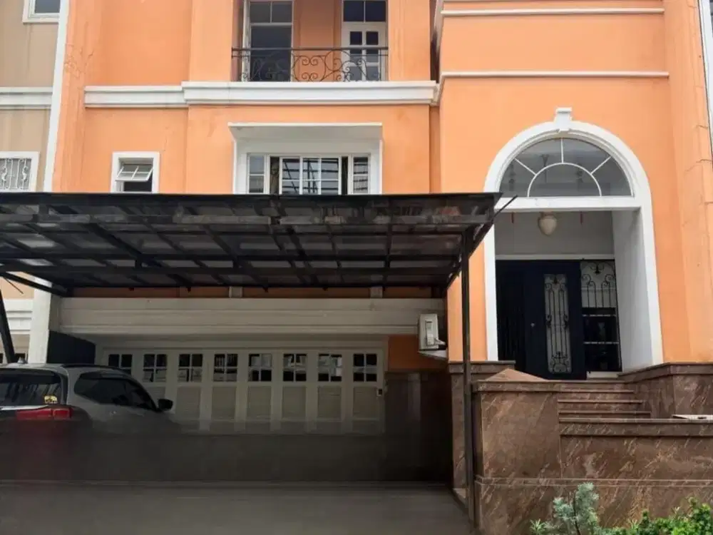 Dijual Rumah PIK uk 200 m2 Best Deal at Jakarta Utara