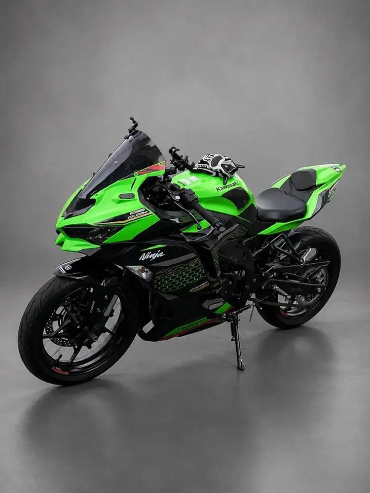KAWASAKI ZX25R ABS KRT SPESIAL EDITION